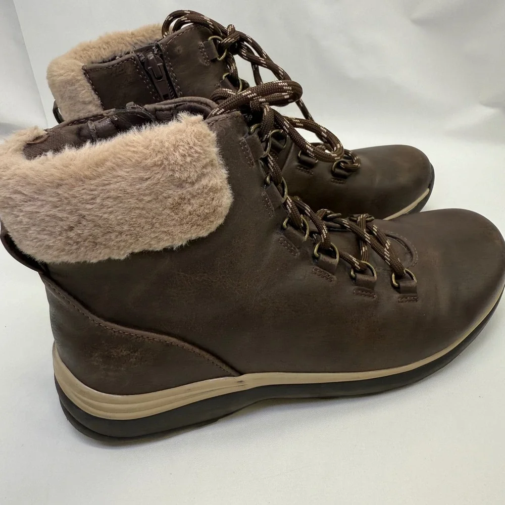 Baretraps Yanty Ankle Boots Faux Fur Collar Lace Up Comfort Brown‎ 8.5M Winter